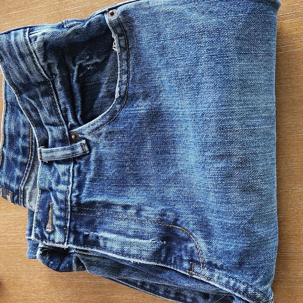 OLD NAVY RIGID DISTRESSED BOOT CUT JEANS